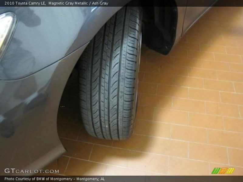 Magnetic Gray Metallic / Ash Gray 2010 Toyota Camry LE