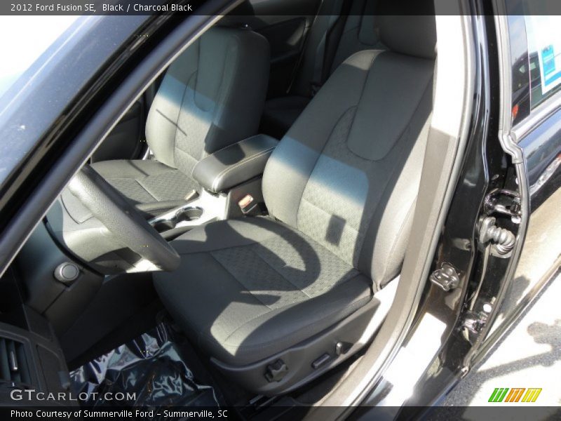 Black / Charcoal Black 2012 Ford Fusion SE