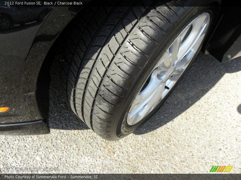 Black / Charcoal Black 2012 Ford Fusion SE