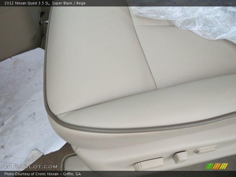 Super Black / Beige 2012 Nissan Quest 3.5 SL