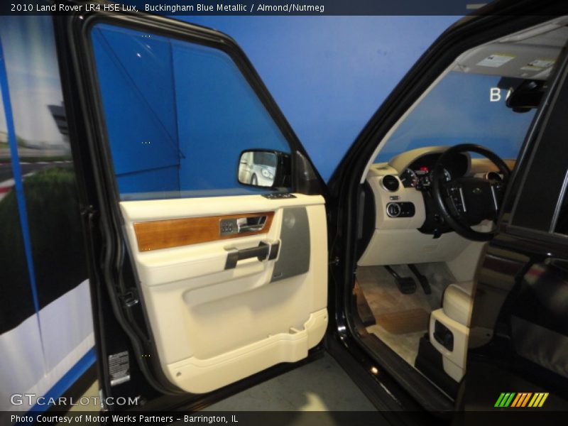Buckingham Blue Metallic / Almond/Nutmeg 2010 Land Rover LR4 HSE Lux