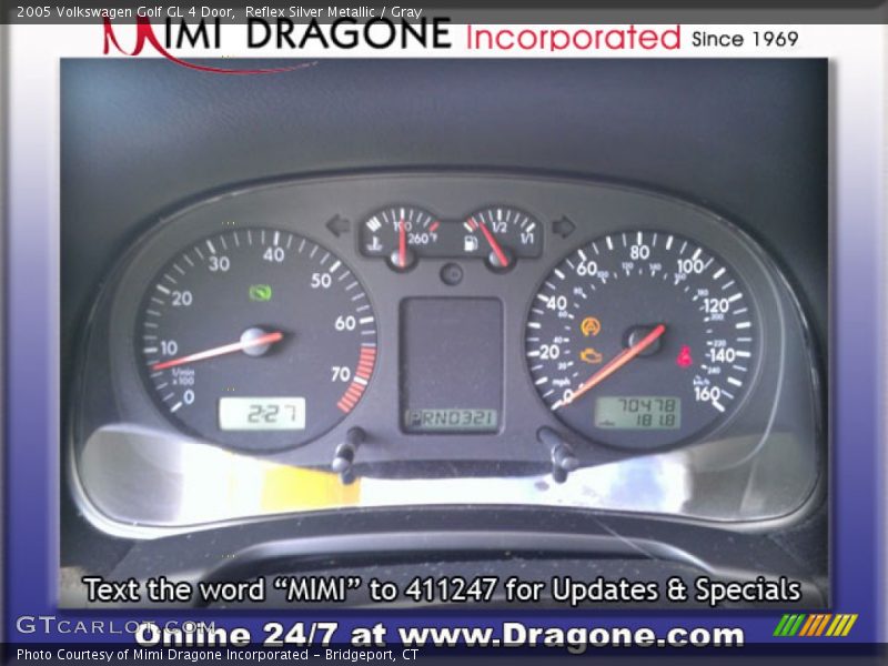 Reflex Silver Metallic / Gray 2005 Volkswagen Golf GL 4 Door