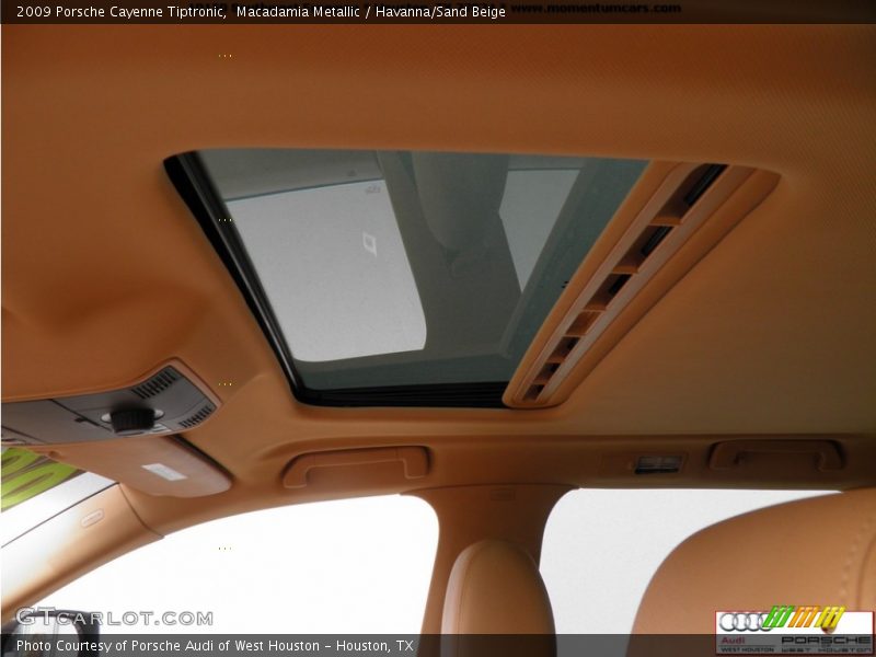 Macadamia Metallic / Havanna/Sand Beige 2009 Porsche Cayenne Tiptronic