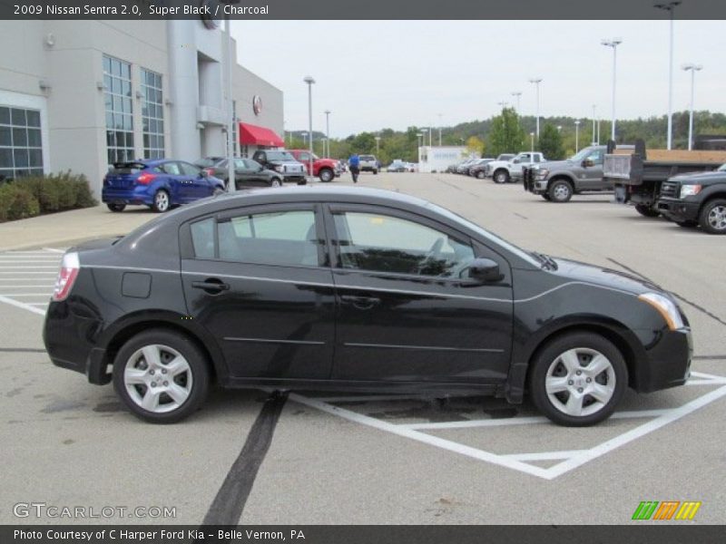 Super Black / Charcoal 2009 Nissan Sentra 2.0