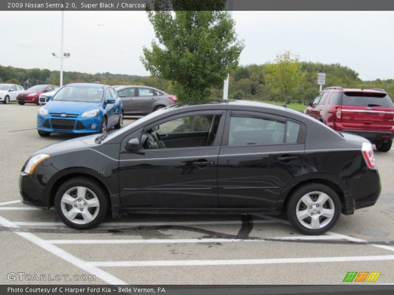 Super Black / Charcoal 2009 Nissan Sentra 2.0
