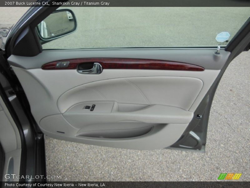 Sharkskin Gray / Titanium Gray 2007 Buick Lucerne CXL