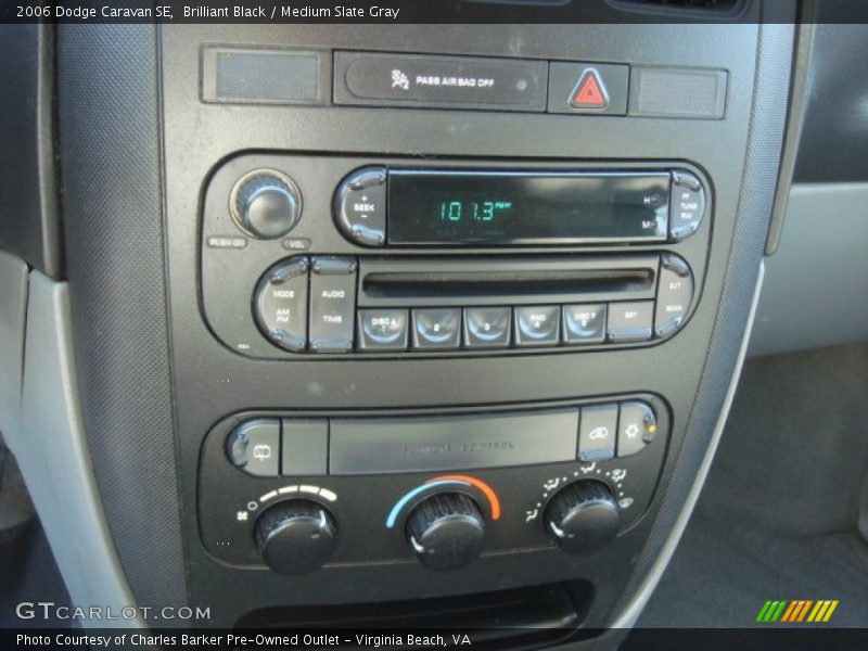 Brilliant Black / Medium Slate Gray 2006 Dodge Caravan SE
