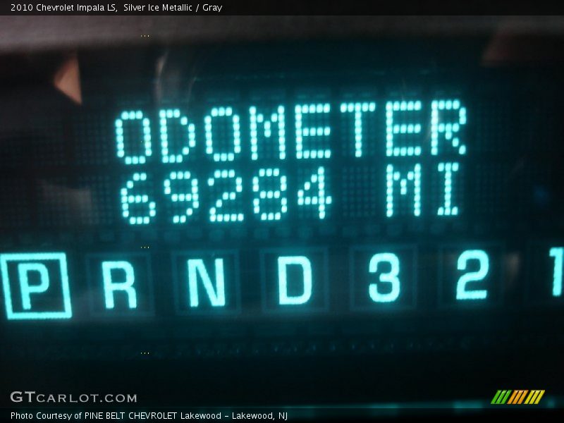 Silver Ice Metallic / Gray 2010 Chevrolet Impala LS