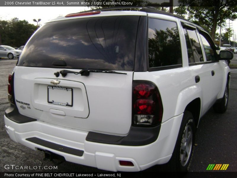 Summit White / Light Cashmere/Ebony 2006 Chevrolet TrailBlazer LS 4x4