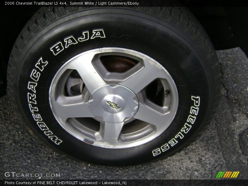 Summit White / Light Cashmere/Ebony 2006 Chevrolet TrailBlazer LS 4x4