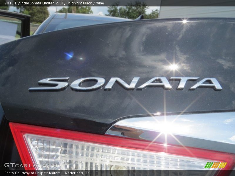 Midnight Black / Wine 2013 Hyundai Sonata Limited 2.0T