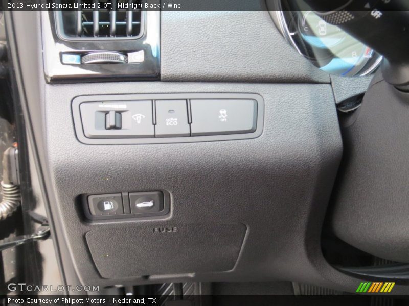 Midnight Black / Wine 2013 Hyundai Sonata Limited 2.0T