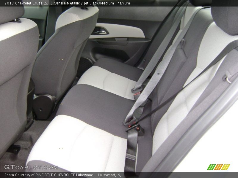 Silver Ice Metallic / Jet Black/Medium Titanium 2013 Chevrolet Cruze LS