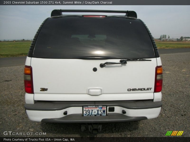 Summit White / Gray/Dark Charcoal 2003 Chevrolet Suburban 1500 Z71 4x4