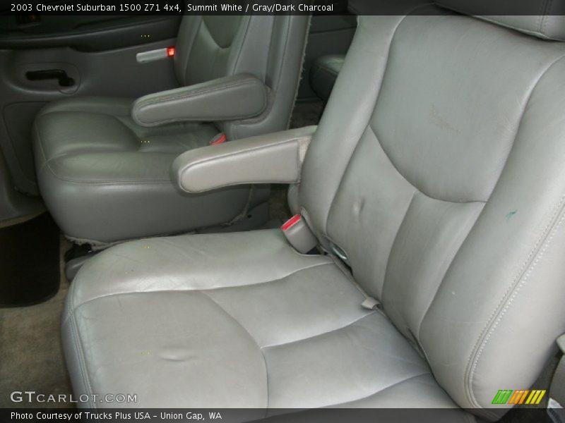 Summit White / Gray/Dark Charcoal 2003 Chevrolet Suburban 1500 Z71 4x4