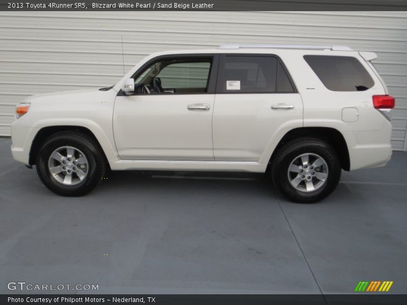 Blizzard White Pearl / Sand Beige Leather 2013 Toyota 4Runner SR5