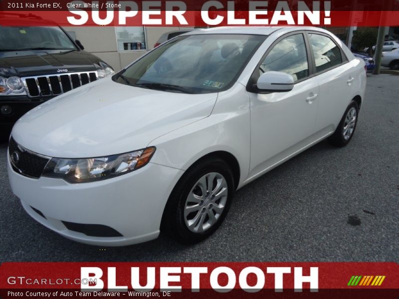 Clear White / Stone 2011 Kia Forte EX