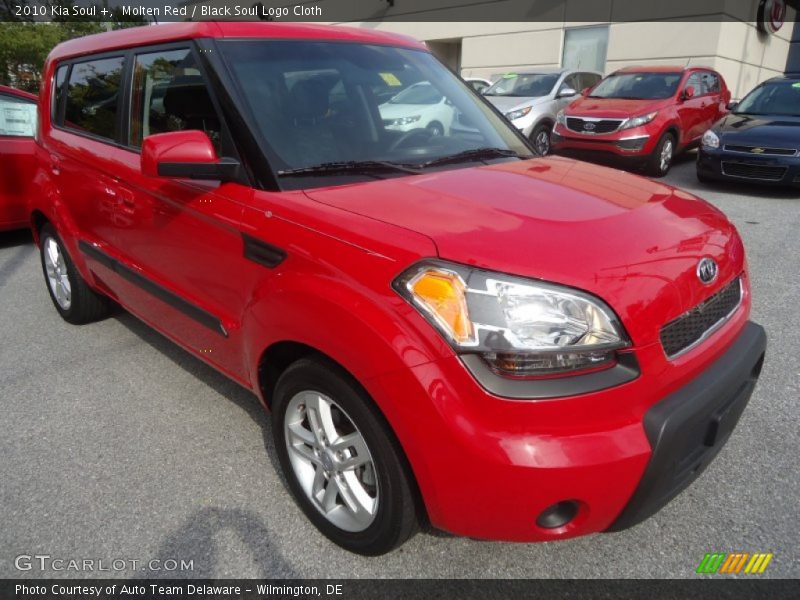 Molten Red / Black Soul Logo Cloth 2010 Kia Soul +