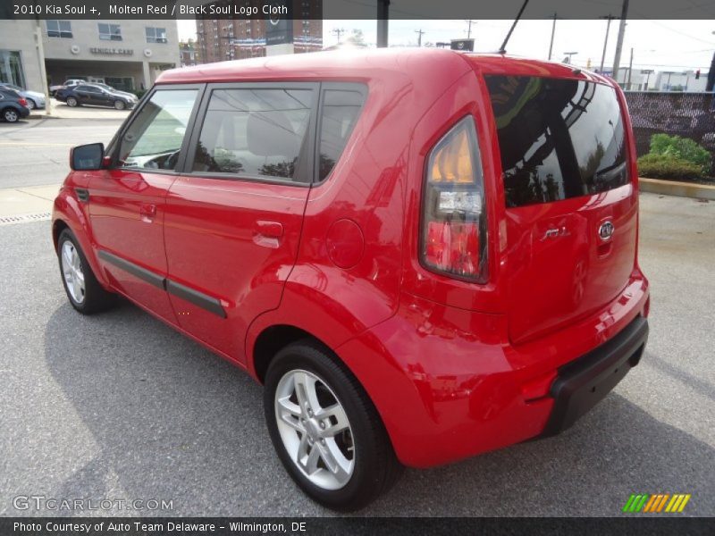Molten Red / Black Soul Logo Cloth 2010 Kia Soul +