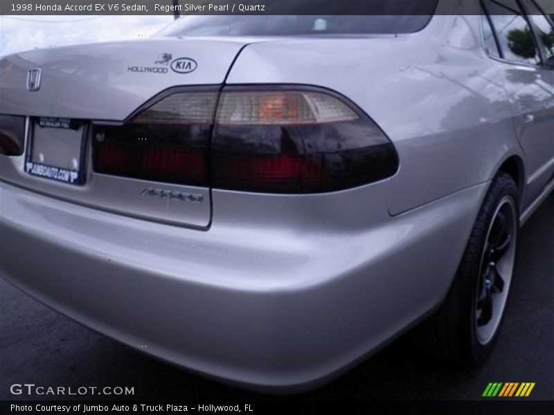 Regent Silver Pearl / Quartz 1998 Honda Accord EX V6 Sedan