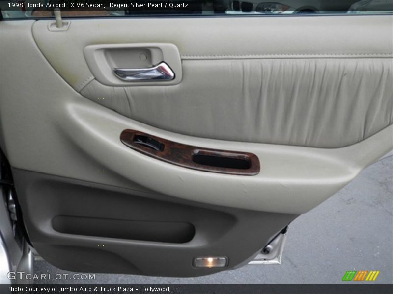 Regent Silver Pearl / Quartz 1998 Honda Accord EX V6 Sedan