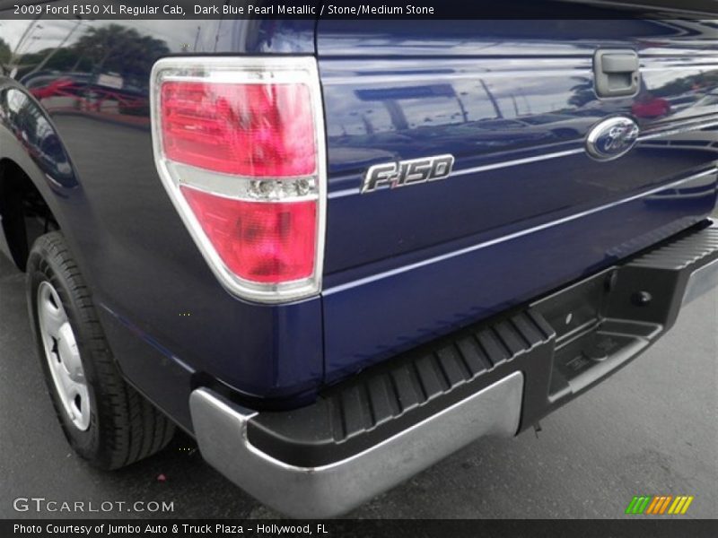 Dark Blue Pearl Metallic / Stone/Medium Stone 2009 Ford F150 XL Regular Cab
