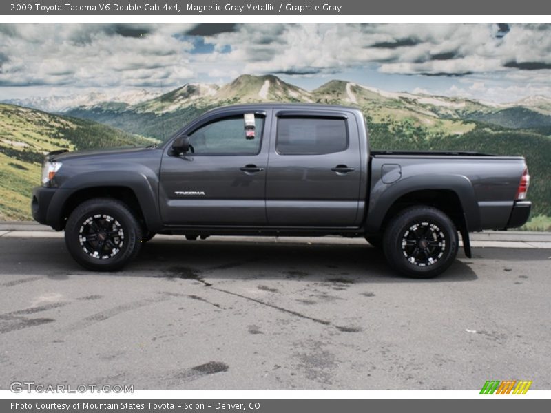 Magnetic Gray Metallic / Graphite Gray 2009 Toyota Tacoma V6 Double Cab 4x4