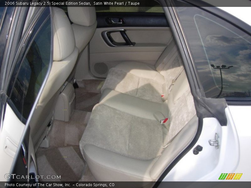 Satin White Pearl / Taupe 2006 Subaru Legacy 2.5i Special Edition Sedan
