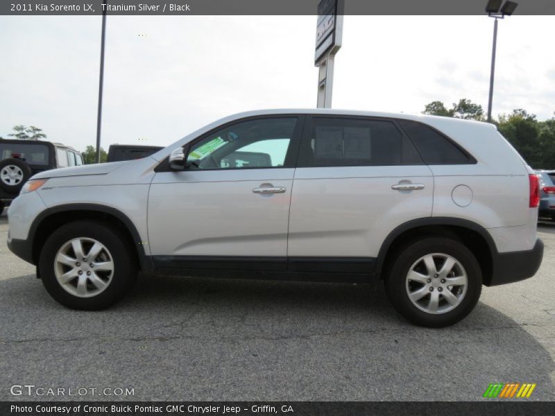 Titanium Silver / Black 2011 Kia Sorento LX