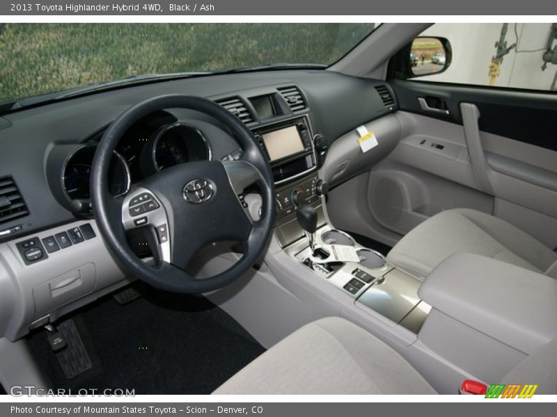Ash Interior - 2013 Highlander Hybrid 4WD 