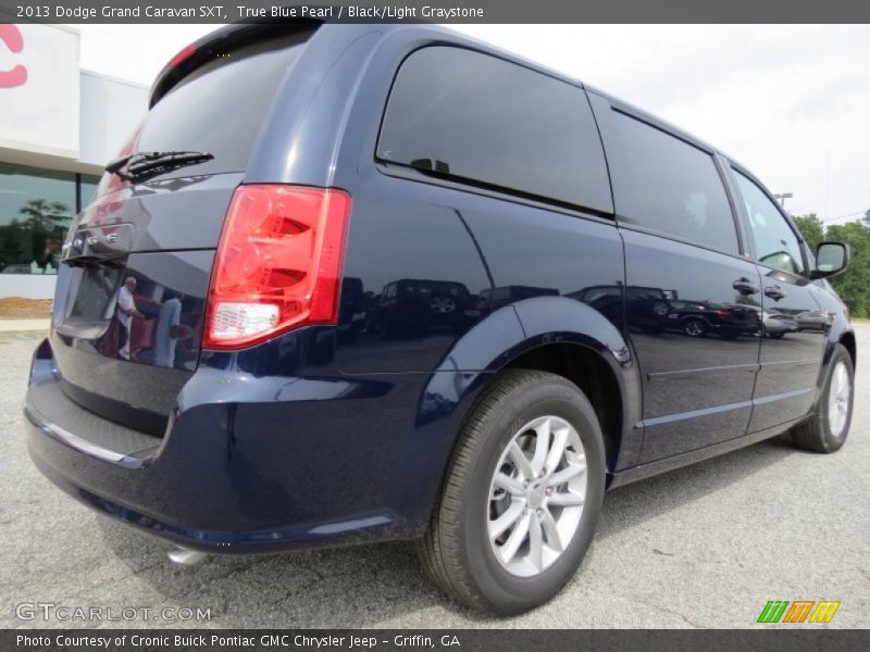 True Blue Pearl / Black/Light Graystone 2013 Dodge Grand Caravan SXT