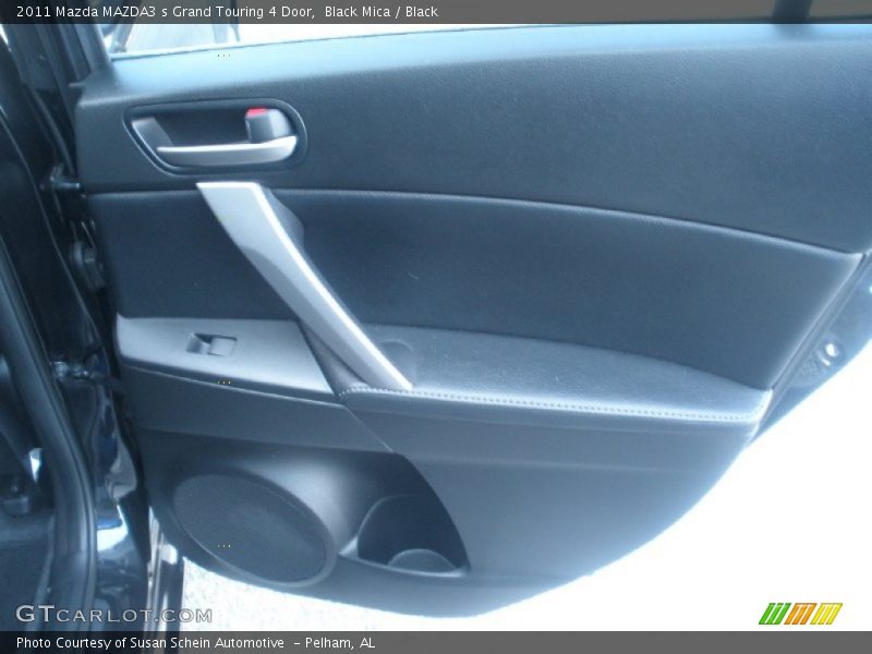 Black Mica / Black 2011 Mazda MAZDA3 s Grand Touring 4 Door