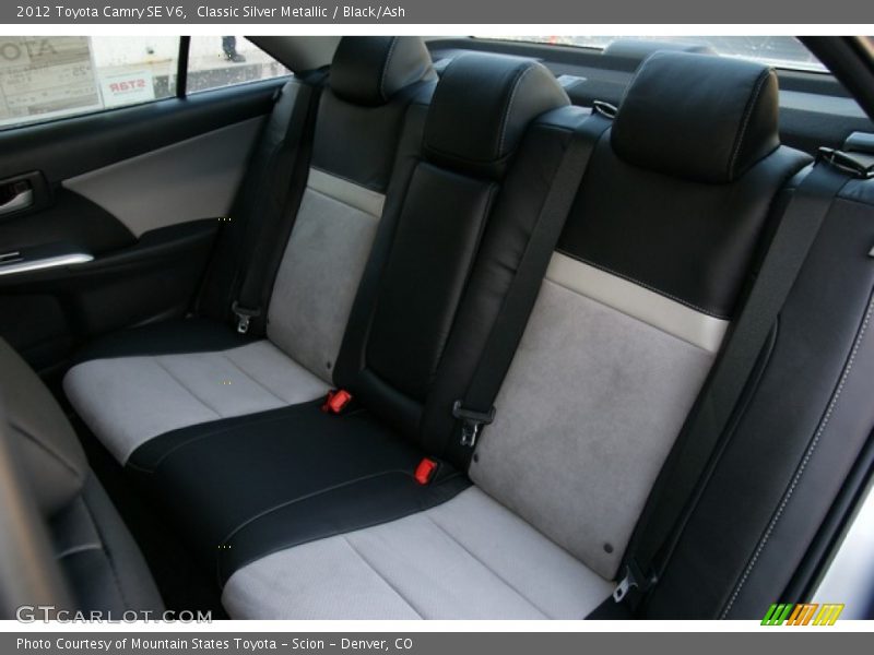 Classic Silver Metallic / Black/Ash 2012 Toyota Camry SE V6
