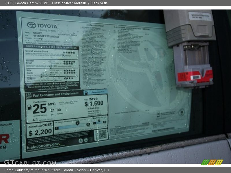 Classic Silver Metallic / Black/Ash 2012 Toyota Camry SE V6