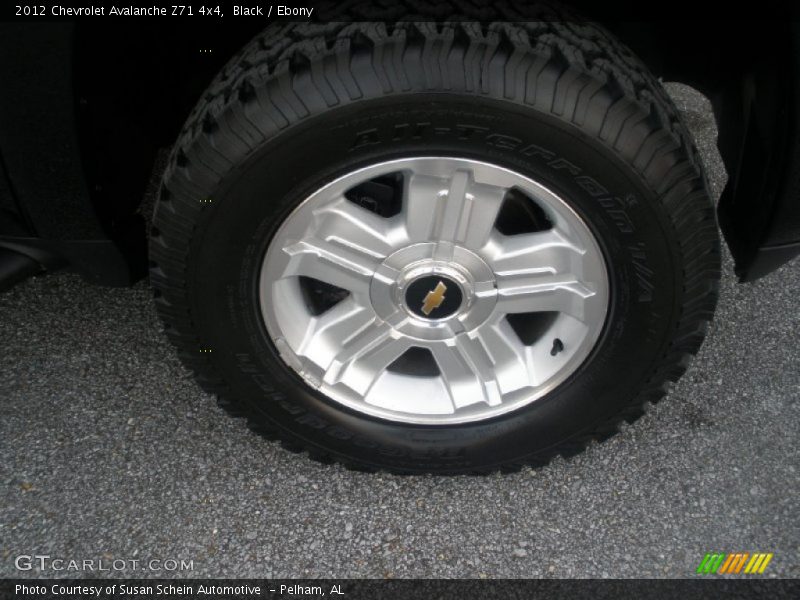 Black / Ebony 2012 Chevrolet Avalanche Z71 4x4