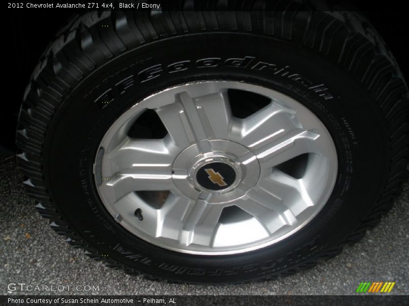 Black / Ebony 2012 Chevrolet Avalanche Z71 4x4