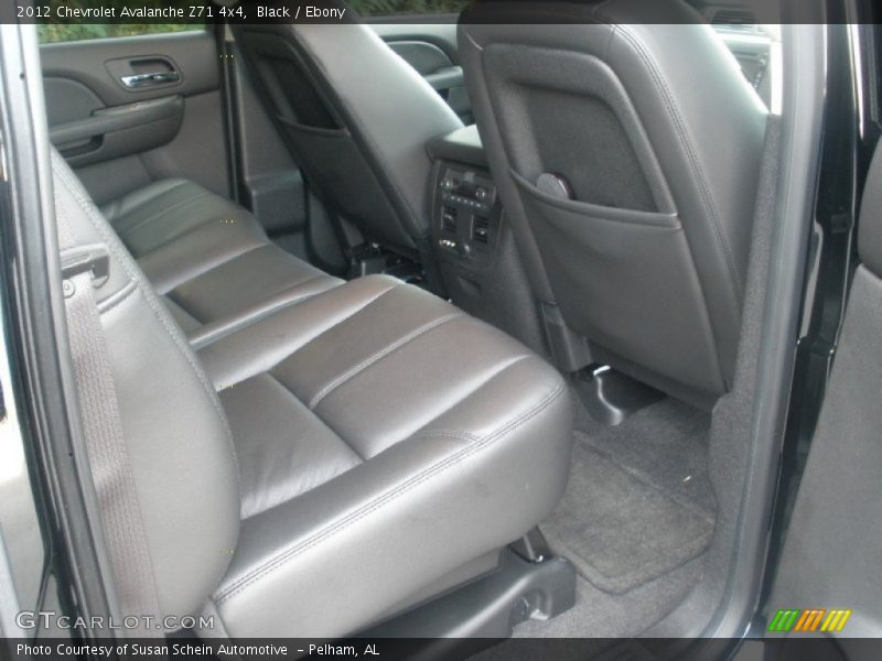 Black / Ebony 2012 Chevrolet Avalanche Z71 4x4