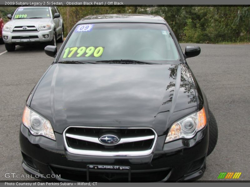Obsidian Black Pearl / Off Black 2009 Subaru Legacy 2.5i Sedan