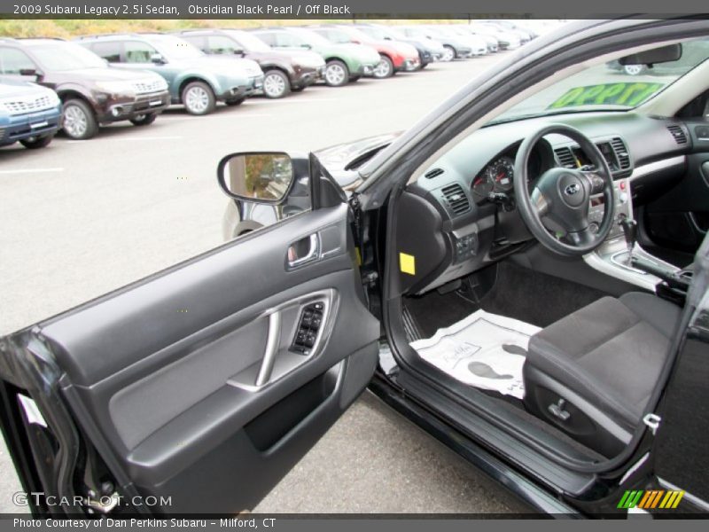 Obsidian Black Pearl / Off Black 2009 Subaru Legacy 2.5i Sedan