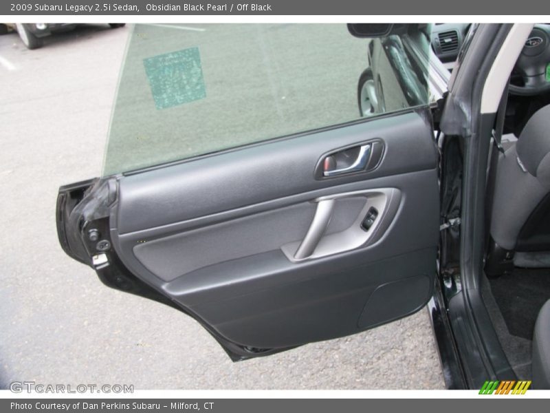 Obsidian Black Pearl / Off Black 2009 Subaru Legacy 2.5i Sedan