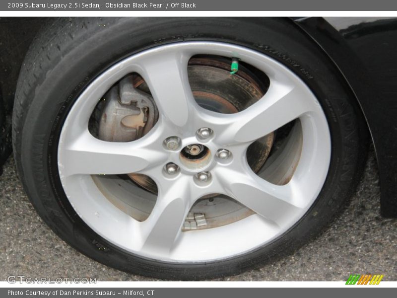 Obsidian Black Pearl / Off Black 2009 Subaru Legacy 2.5i Sedan