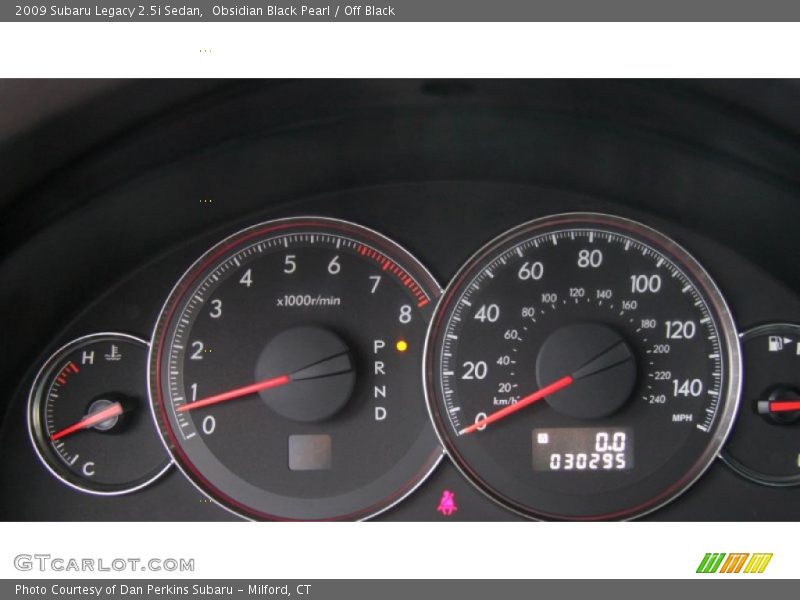 Obsidian Black Pearl / Off Black 2009 Subaru Legacy 2.5i Sedan