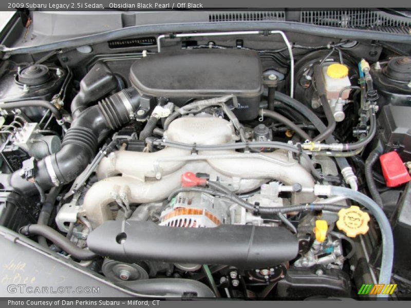 Obsidian Black Pearl / Off Black 2009 Subaru Legacy 2.5i Sedan