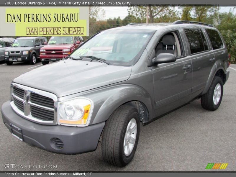 Mineral Gray Metallic / Medium Slate Gray 2005 Dodge Durango ST 4x4