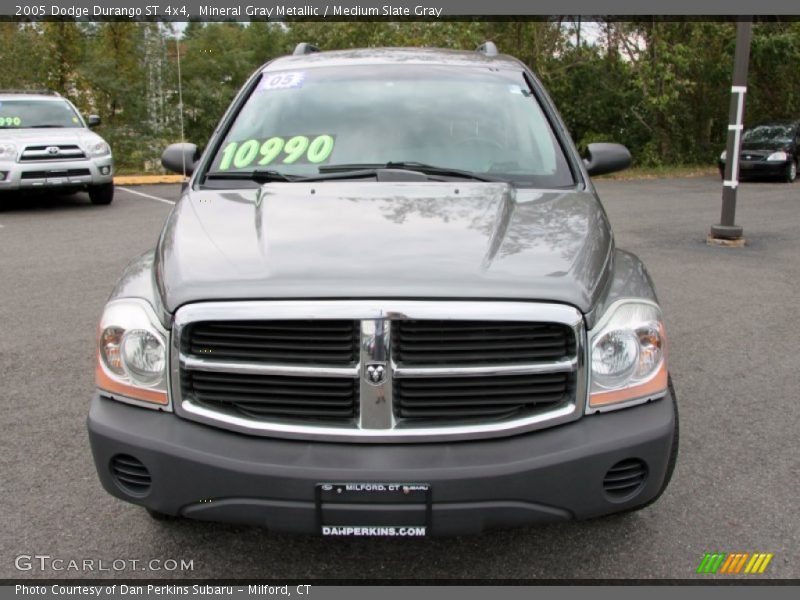 Mineral Gray Metallic / Medium Slate Gray 2005 Dodge Durango ST 4x4