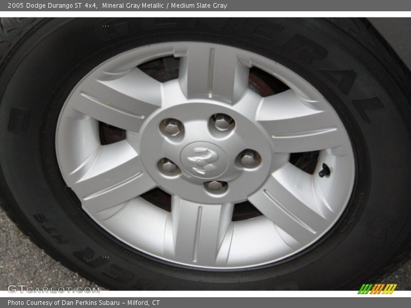  2005 Durango ST 4x4 Wheel