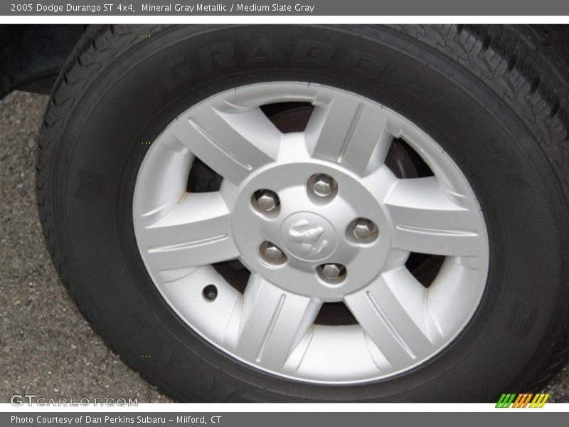 Mineral Gray Metallic / Medium Slate Gray 2005 Dodge Durango ST 4x4