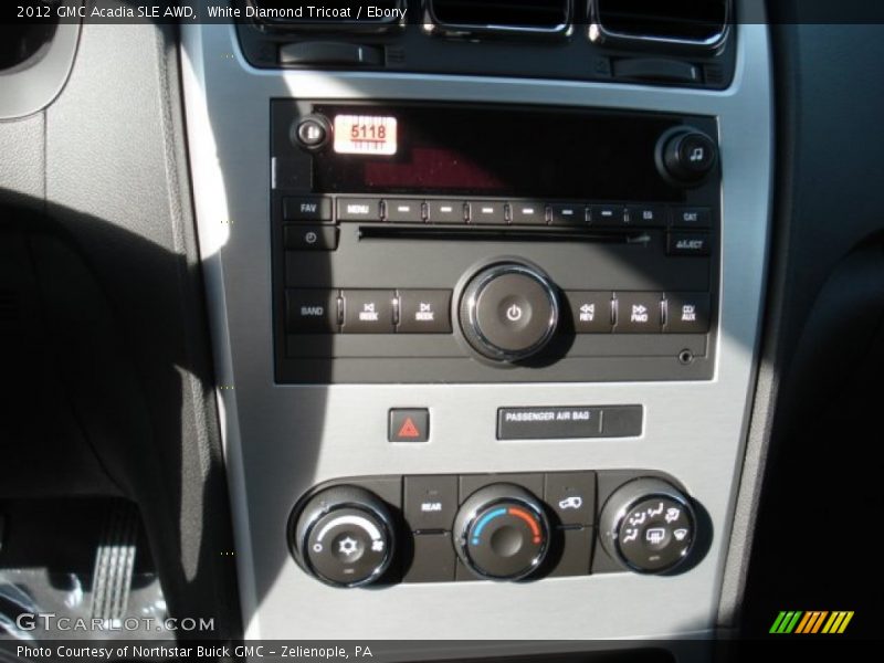 White Diamond Tricoat / Ebony 2012 GMC Acadia SLE AWD