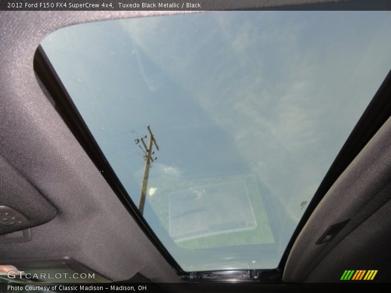 Tuxedo Black Metallic / Black 2012 Ford F150 FX4 SuperCrew 4x4