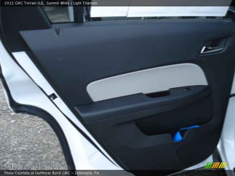 Summit White / Light Titanium 2013 GMC Terrain SLE